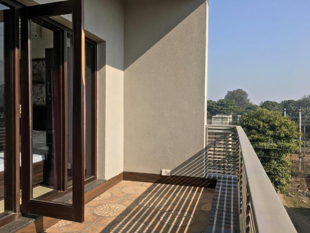 Homestays Ludhijána Pokoj fotografie
